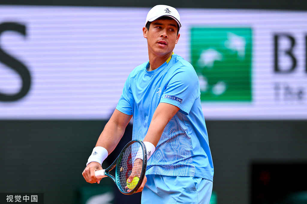 欧洲网球队绝地反击西班牙网球队,德约科维奇制霸全场 欧洲网球队绝地反击西班牙网球队,德约科维奇制霸全场