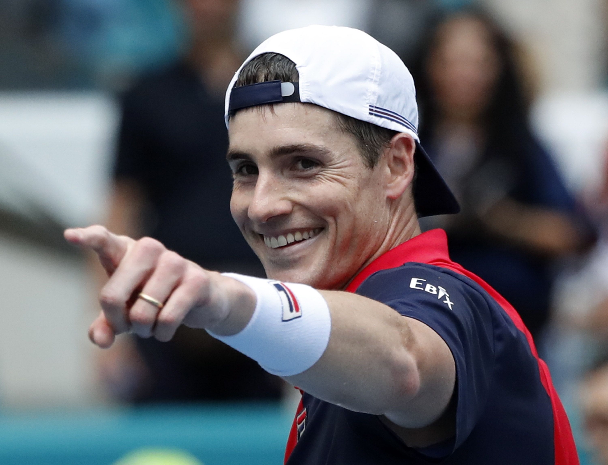 意大利网球队轻取世界网球队，纳达尔完成帽子戏法