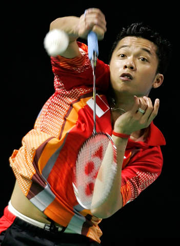 法国羽毛球队完胜中国羽毛球队,陶菲克惊艳世界 法国羽毛球队完胜中国羽毛球队,陶菲克惊艳世界