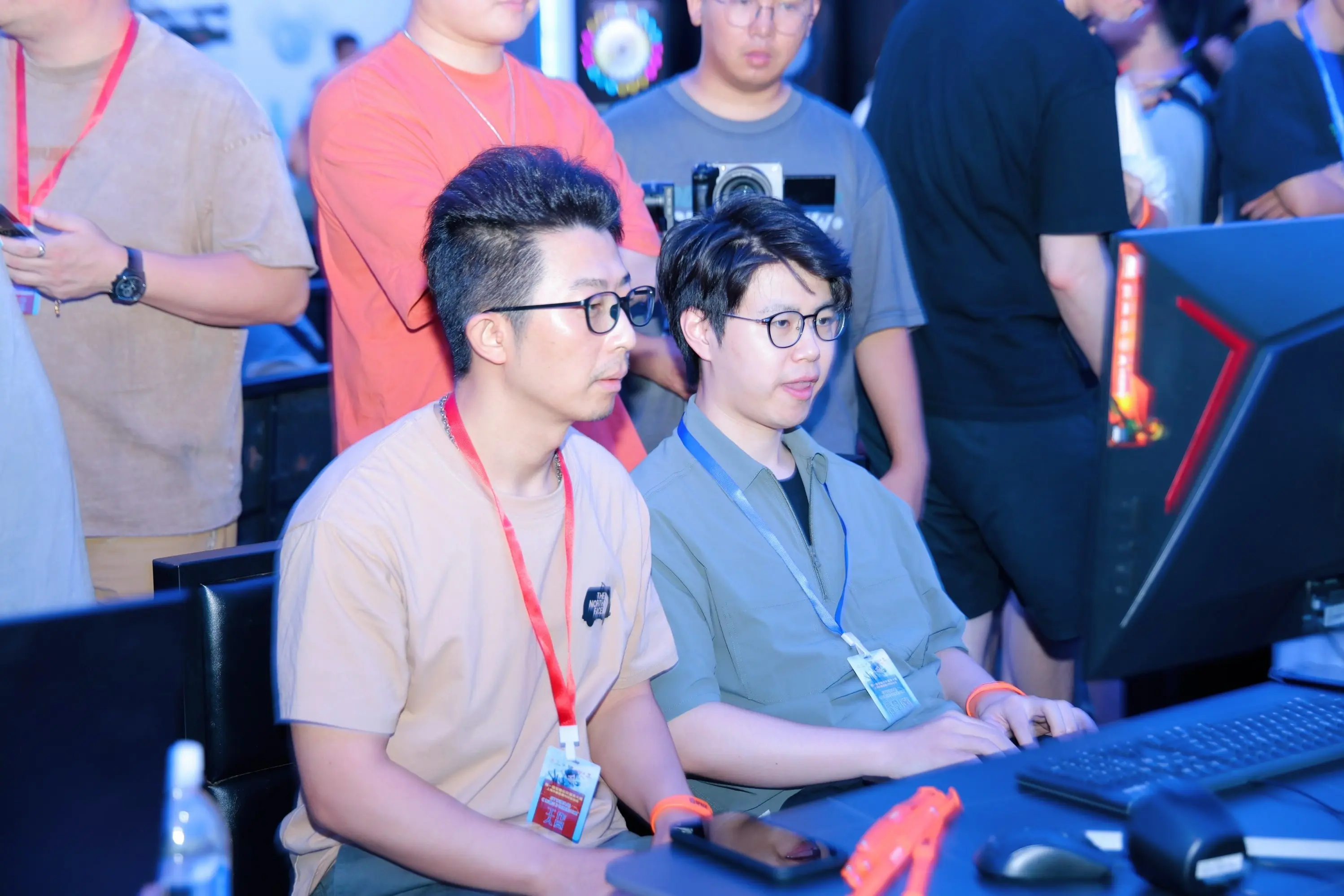 爱游戏体育-关于街霸6小组赛落幕，强队悉数晋级的信息