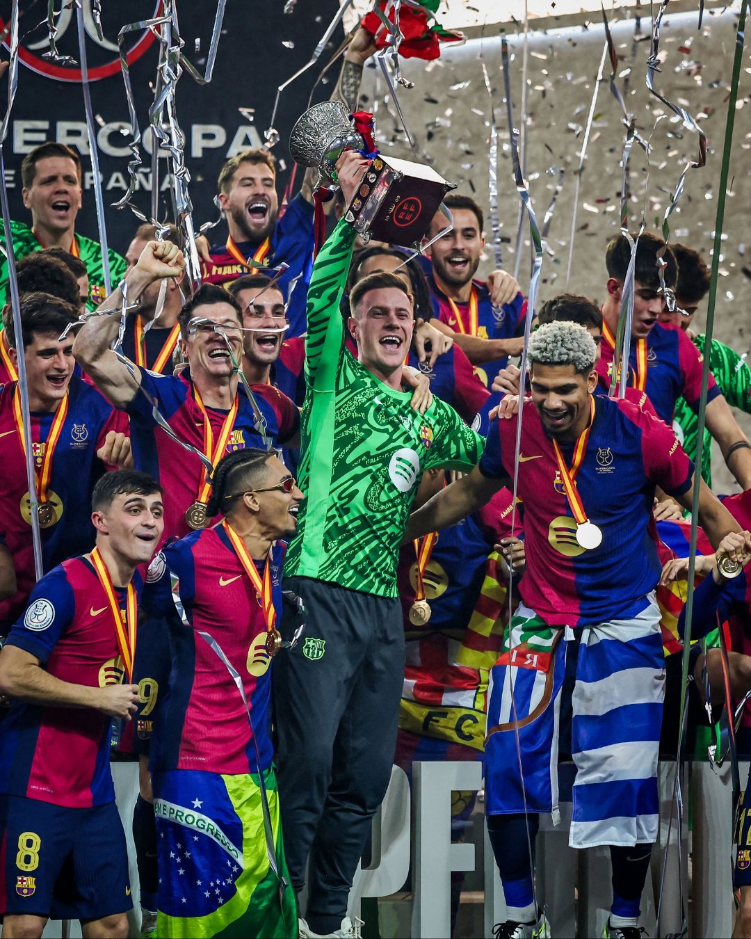 包含球星爆发!美洲杯赛场再现神级操作的词条 包含球星爆发!美洲杯赛场再现神级操作的词条