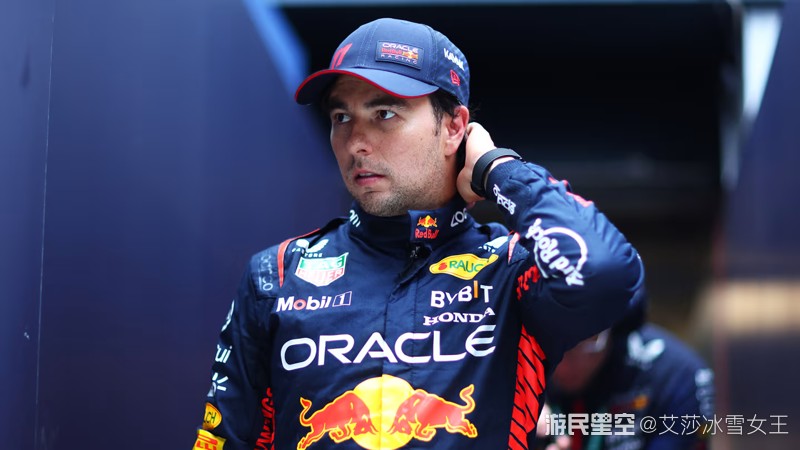 梅赛德斯力克红牛二队,佩雷兹惊艳四座 梅赛德斯力克红牛二队,佩雷兹惊艳四座