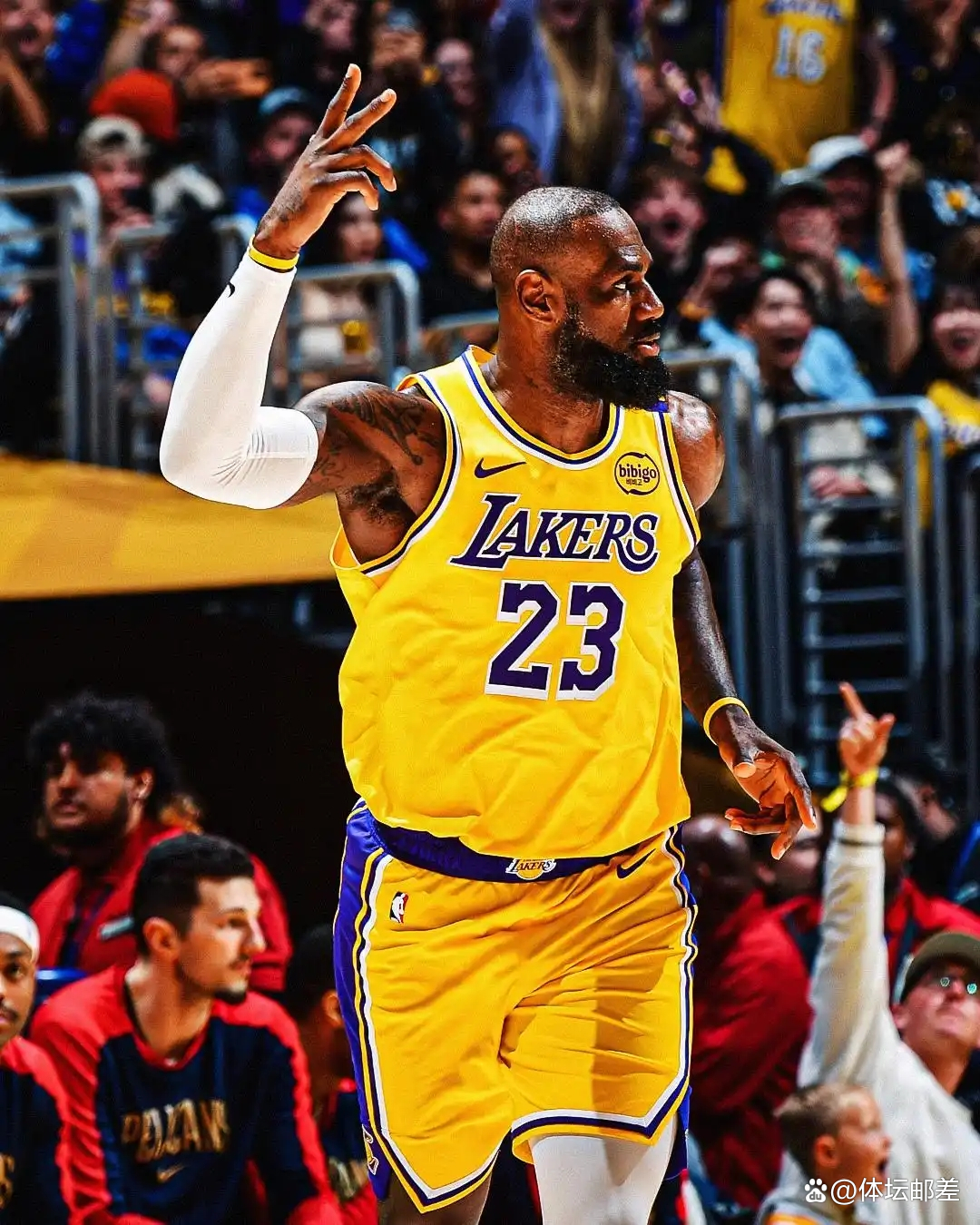 火箭力克独行侠，詹姆斯状态火热