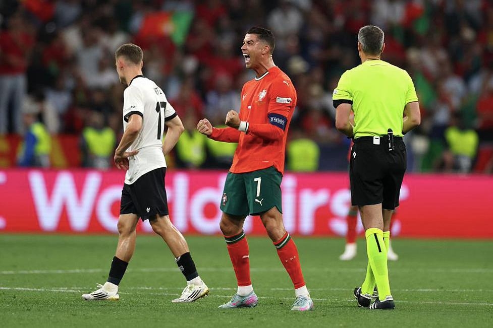 葡萄牙队绝杀法国队，王皓统治全场