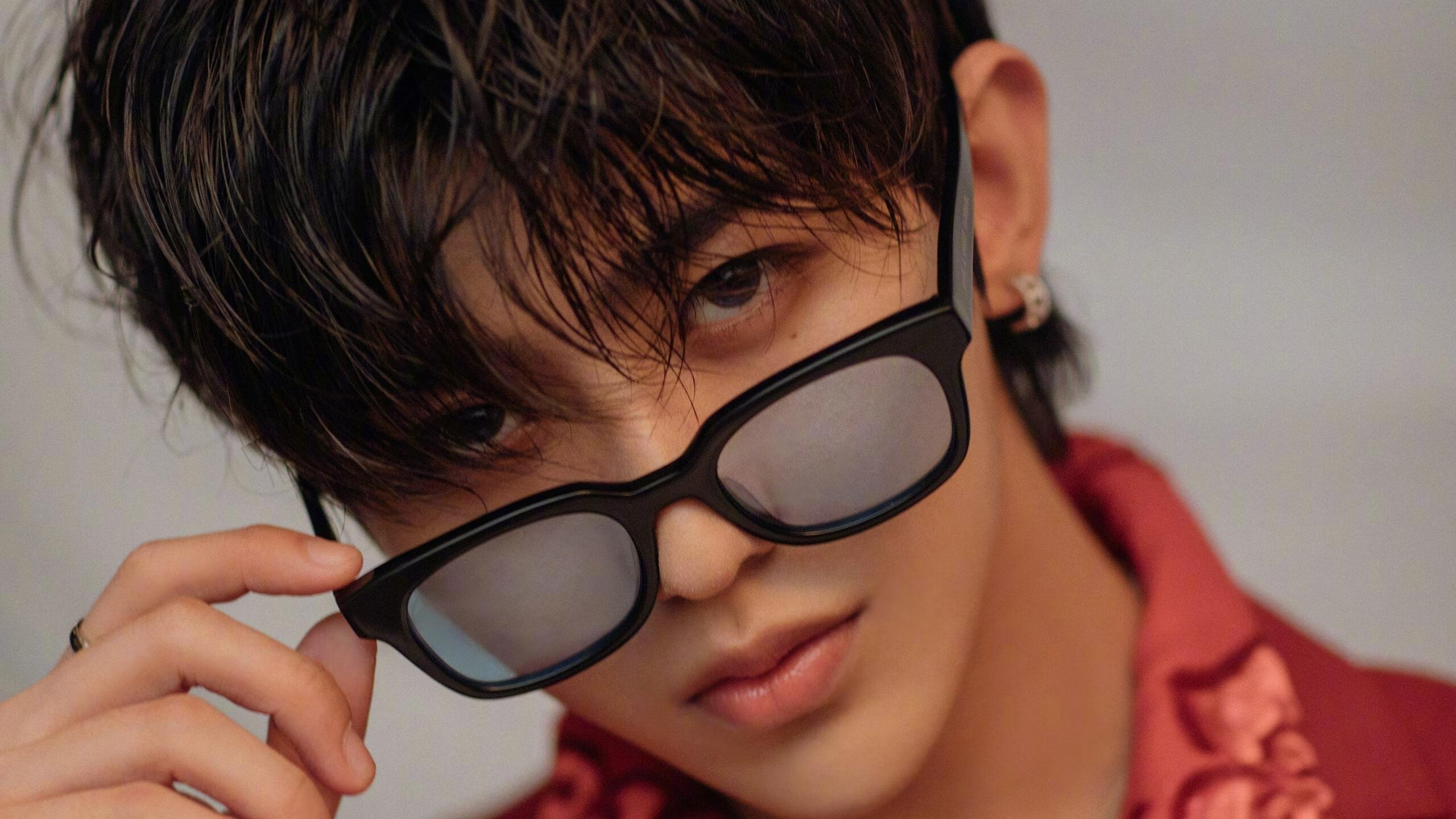 东方红与龙，当日本掀翻英格兰，马龙刷新永恒