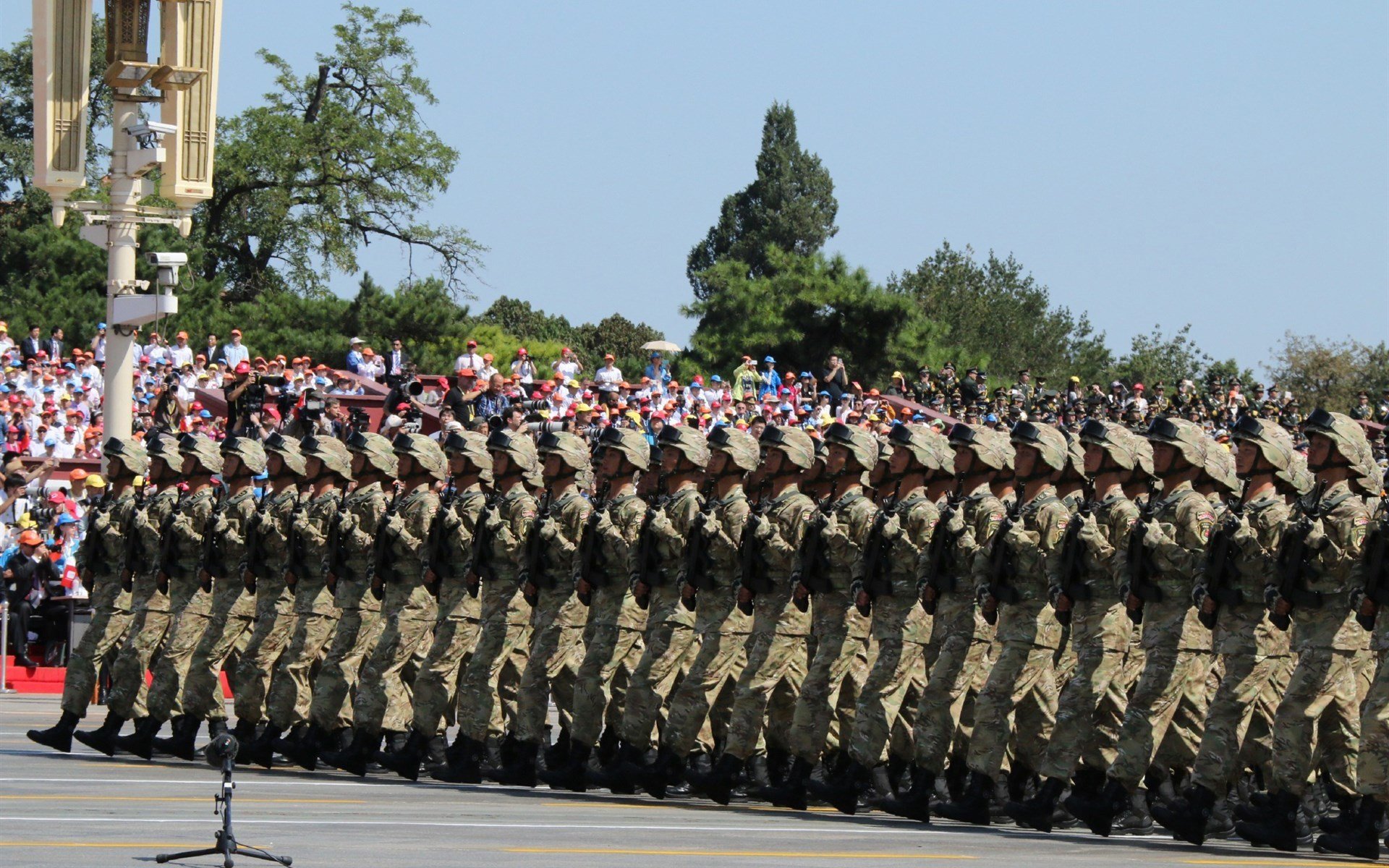 旧王陨落之夜，与新传奇的刀锋