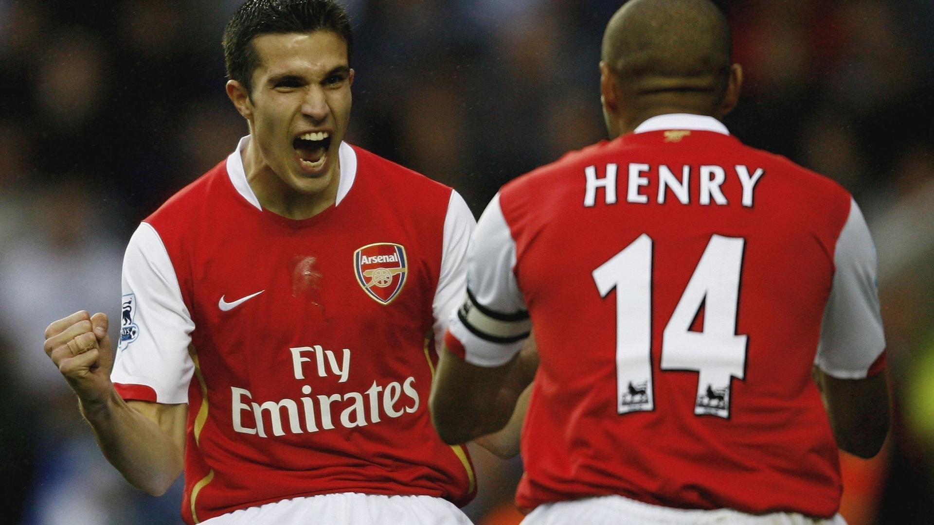 雷诺风暴,法国车队如何刺穿跃马神话,周冠宇用冷静掀起东方狂飙?