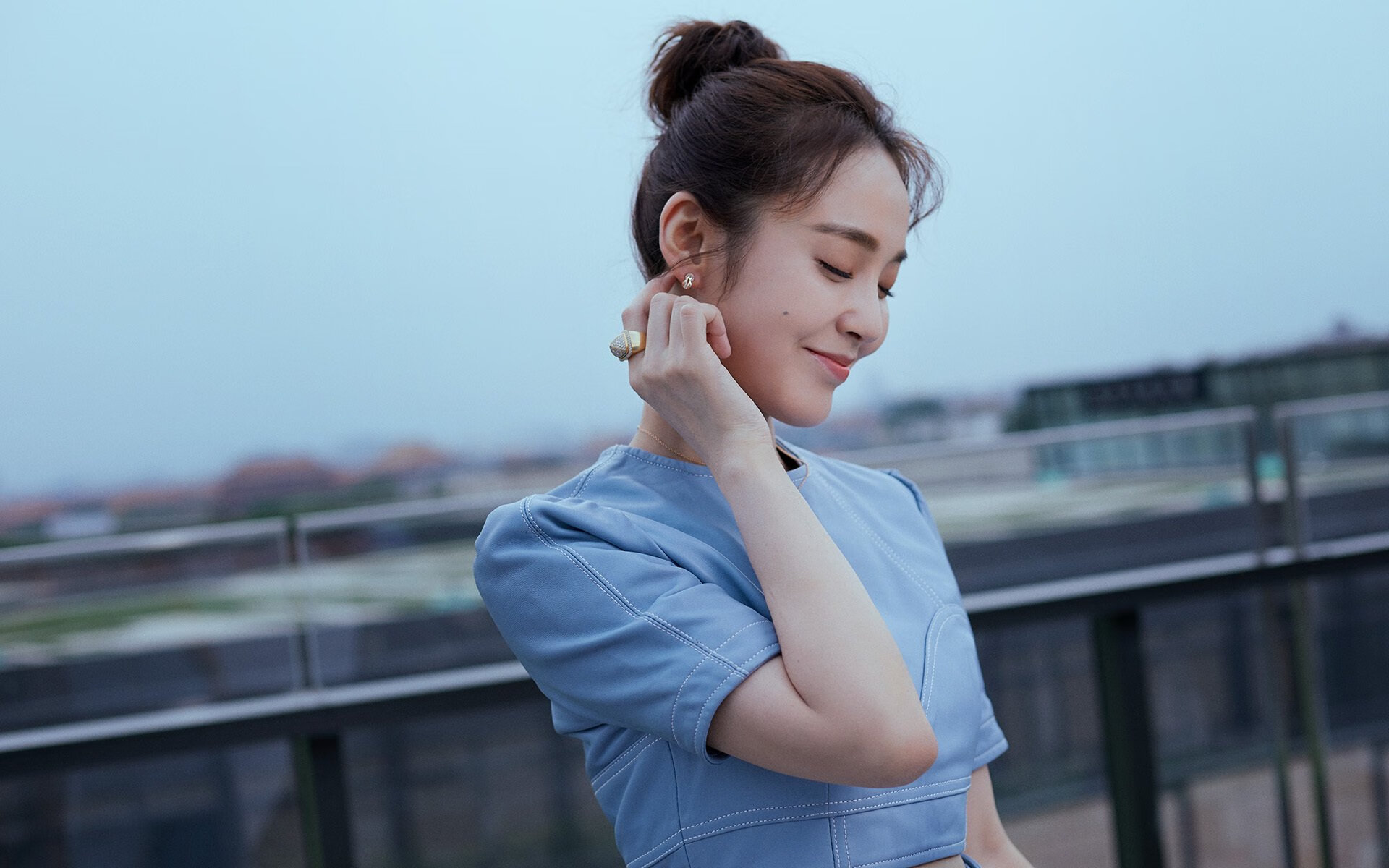 1.9秒绝平拖入加时，连得9分收割比赛！马克西今夜就是休斯顿的神