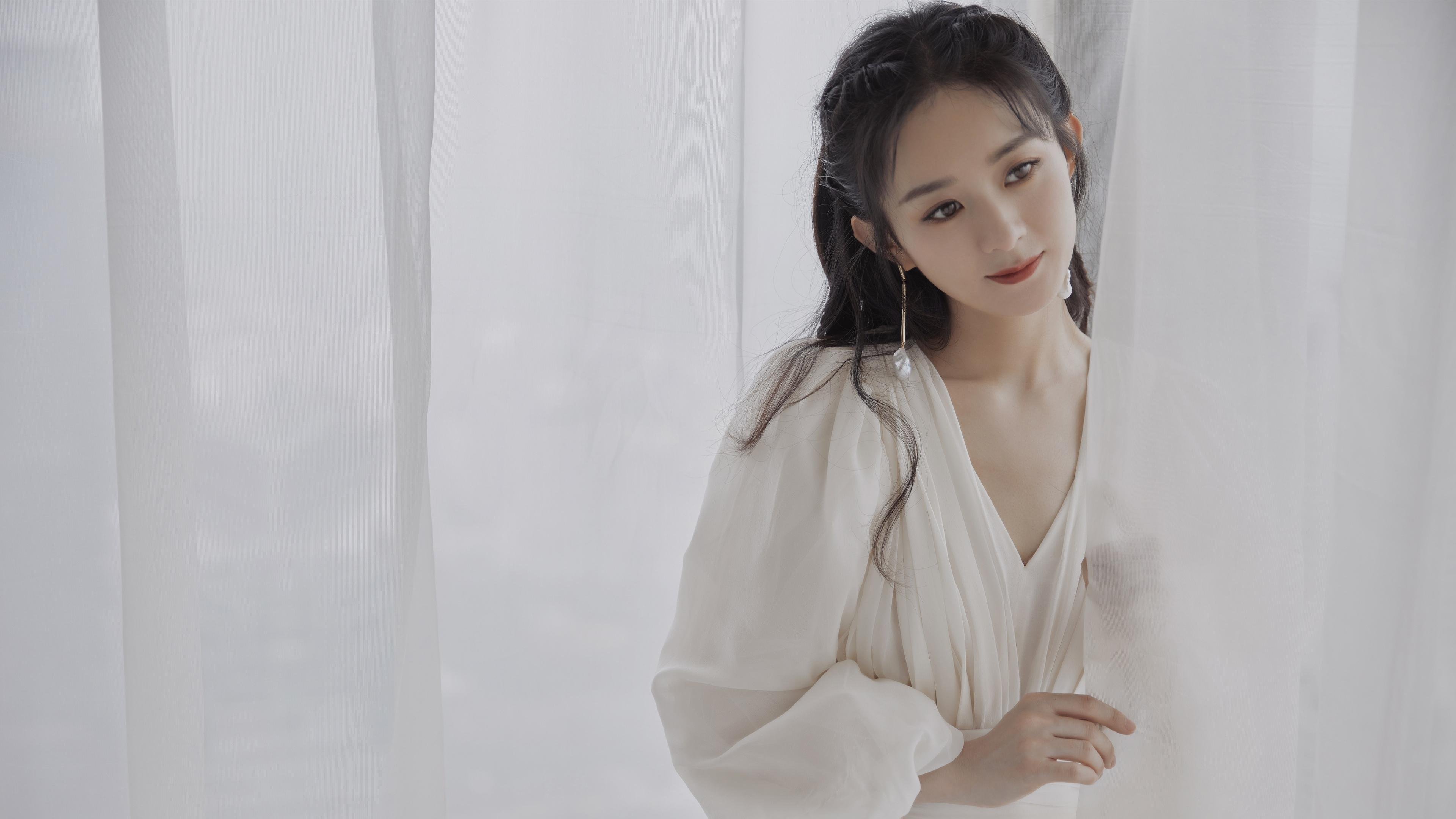 巨星的舞台，杰伦·格林导演老鹰斩落篮网好戏