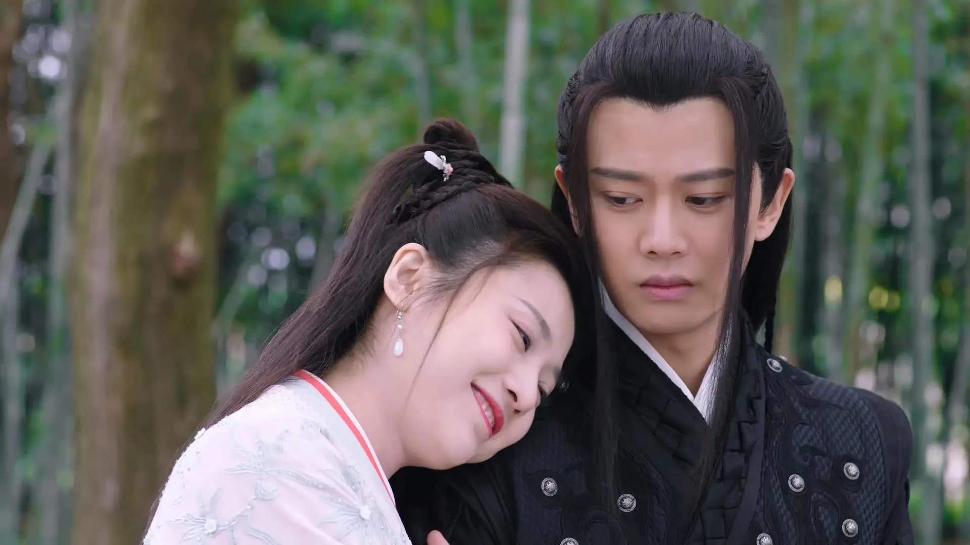 平行世界的哨声，当独行侠掀翻深圳队，戈贝尔的救赎穿越了篮球次元