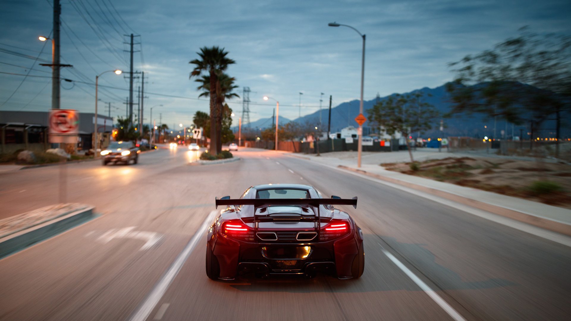 爱游戏在线-新王登基，当勒沃库森的精密仪器碾过乌克兰，唯一的非典型英雄站在门前